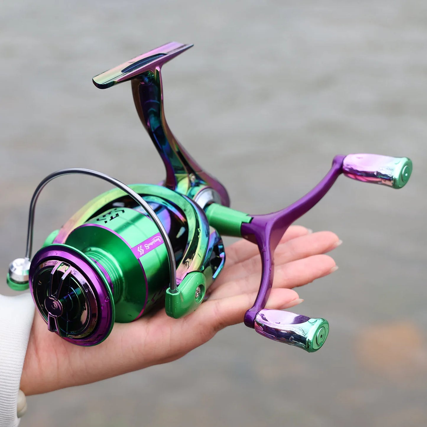 Sougayilang Spinning Fishing Reel 1000-4000 Metal Spool Saltwater Reel Max Drag 10kg Fishing Carp Reel Fishing Tools Pesca
